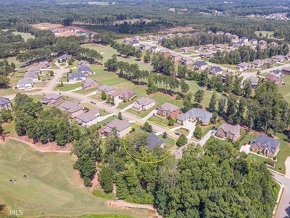 2569 Lake Erma Dr 4.jpg